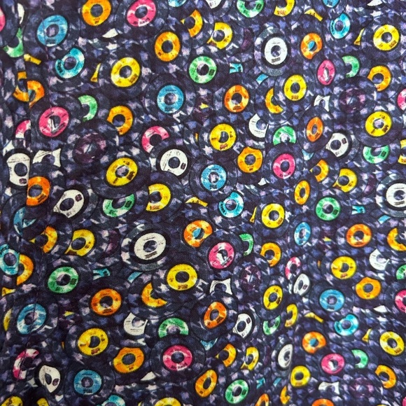 Robert Graham Classic Fit Shirt Men’s L  Spin Me Round Short Sleeve Button Up - Picture 3 of 6